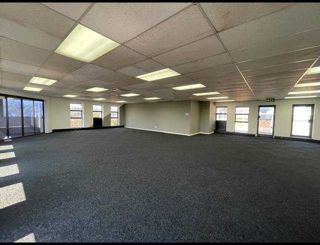 400M² OFFICE TO LET IN HURLINGHAM